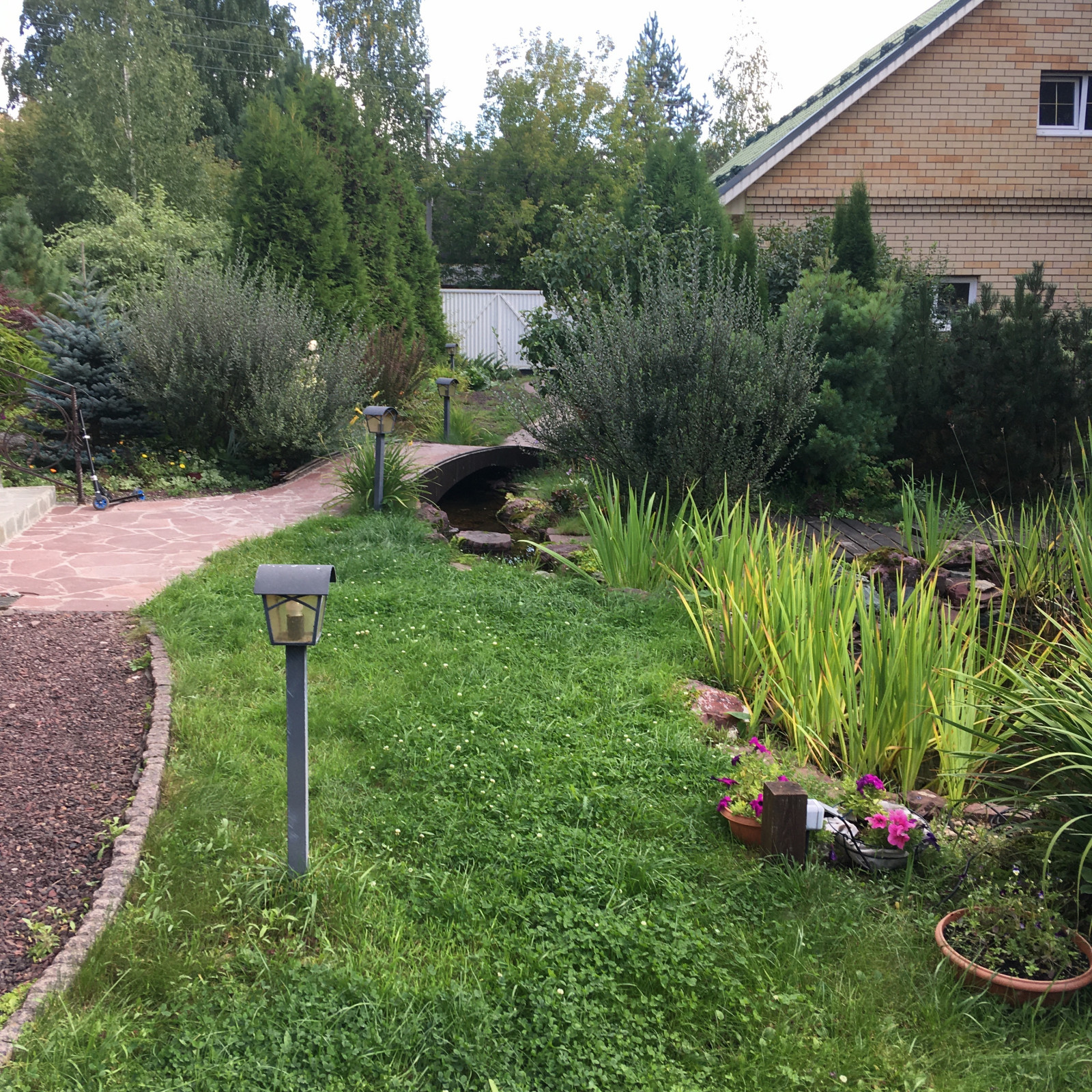 Обложка проекта: Сад в Перми в Верхней Курье