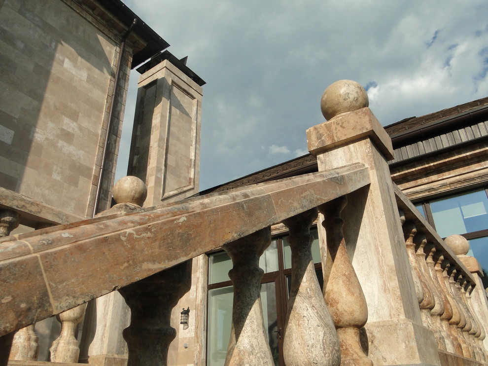 Реконструкция частного дома с увеличением площади в Подмосковье.