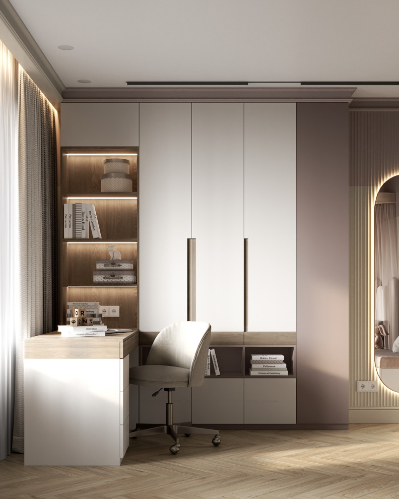 Neoclassical Apartment