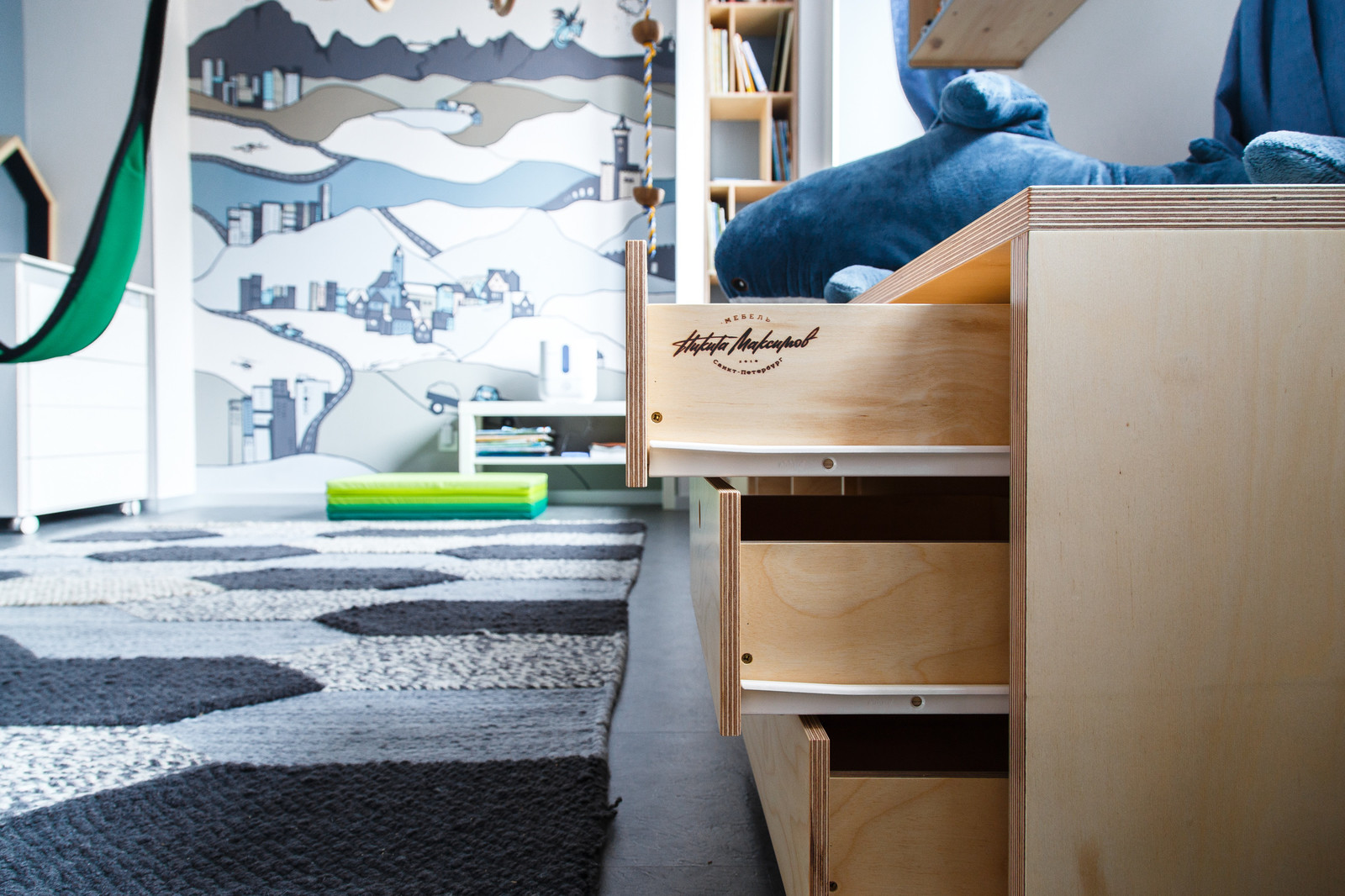 Выдвижные ящики