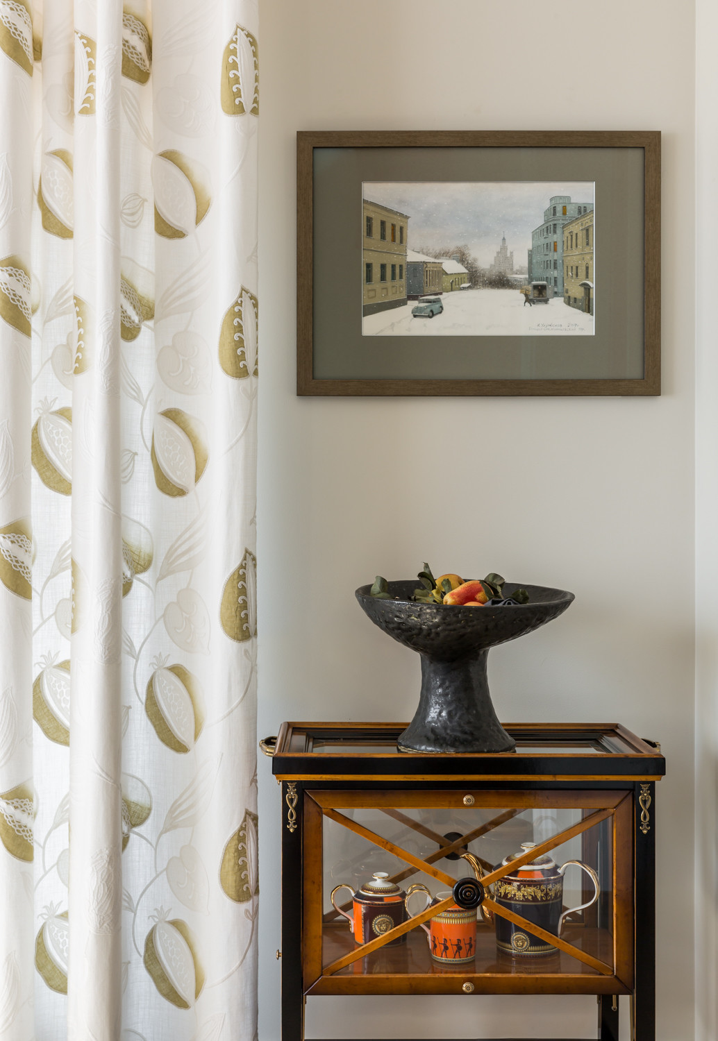 В гостях: Дом у озера — с малиновой гостиной