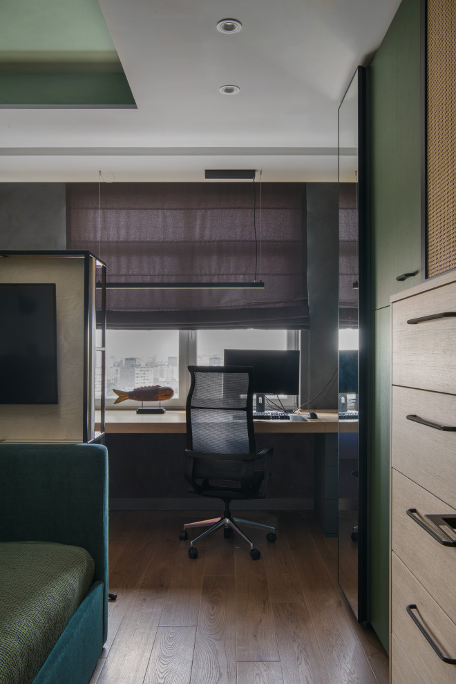 Над городом