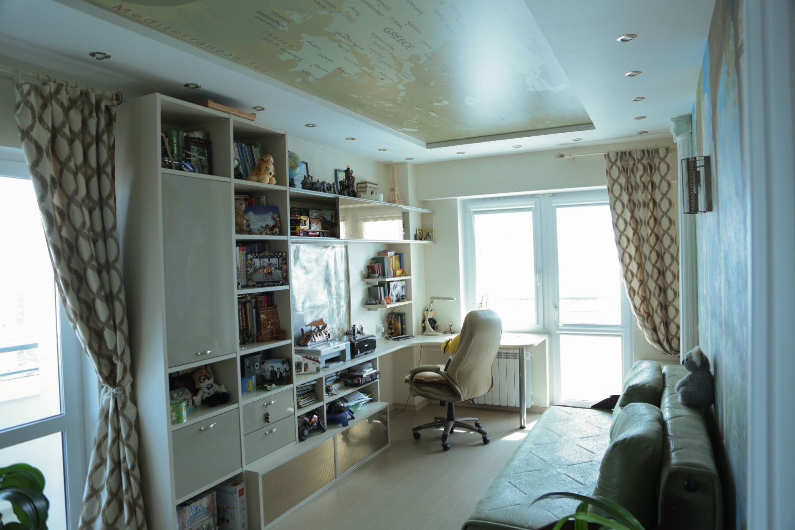 м-н Солнечный, проспект Жукова