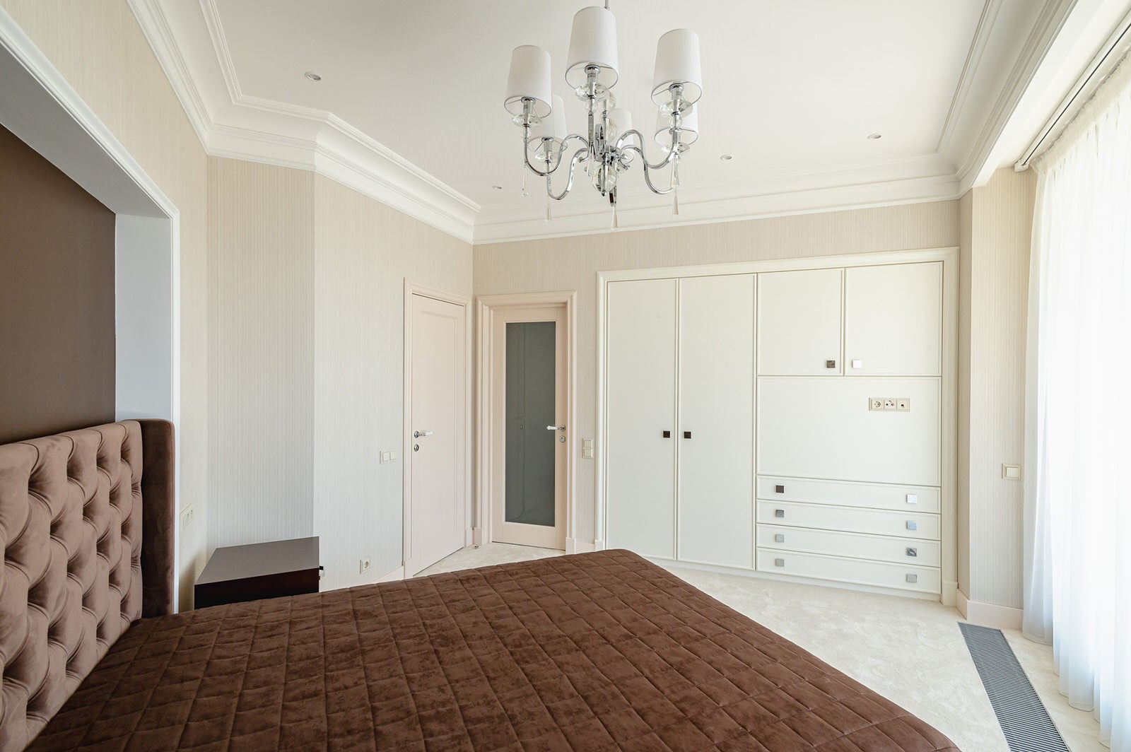 ЖК ЗАЗЕРКАЛЬЕ 408