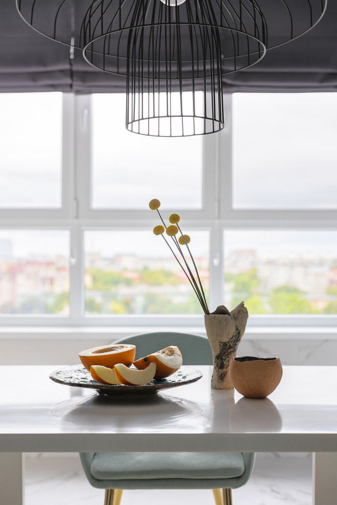 Стильная квартира с шаттерсами в Калининграде