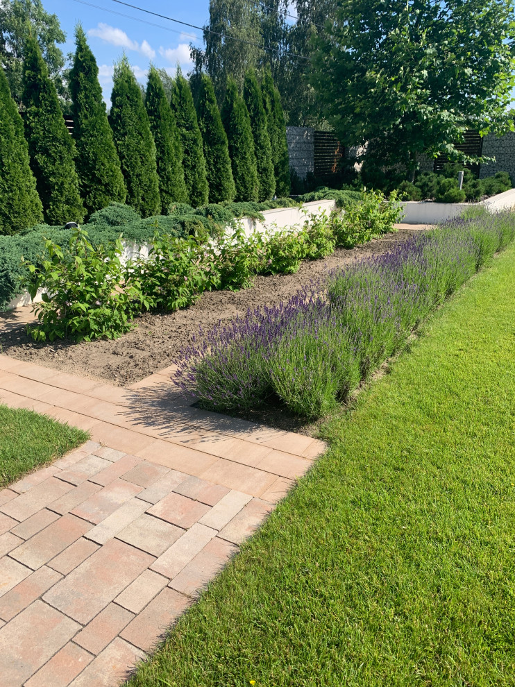 Современный сад для семьи