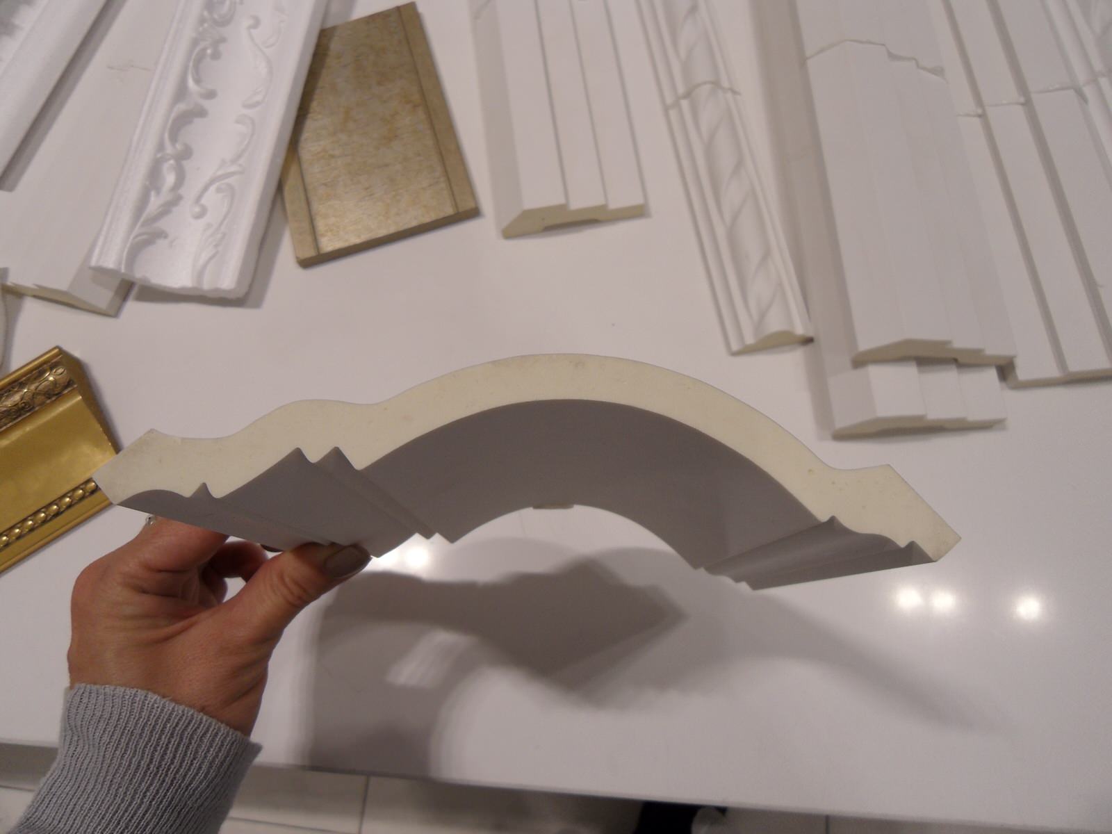 Не дешевка: Как выбирать и правильно монтировать лепнину из полиуретана