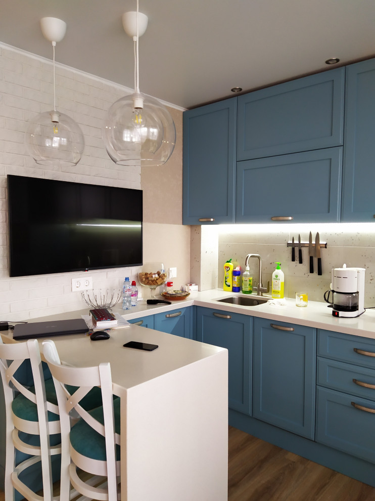 Квартира для семьи с двумя девочками.