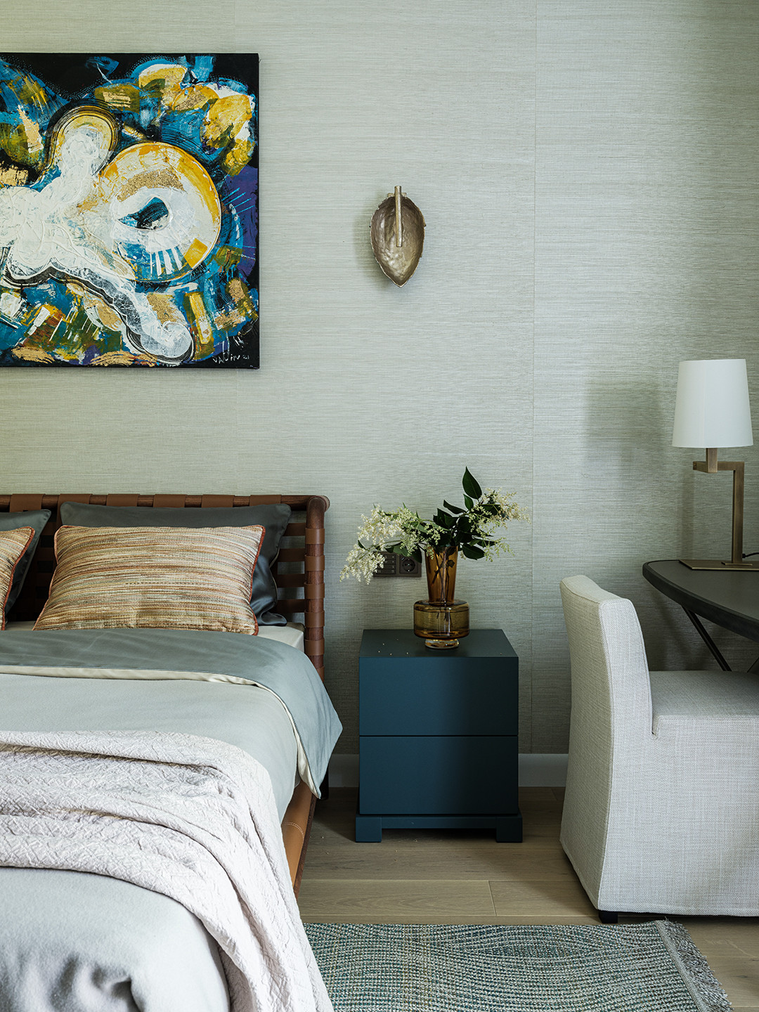 Двухкомнатные апартаменты в премиальном комплексе в Сочи