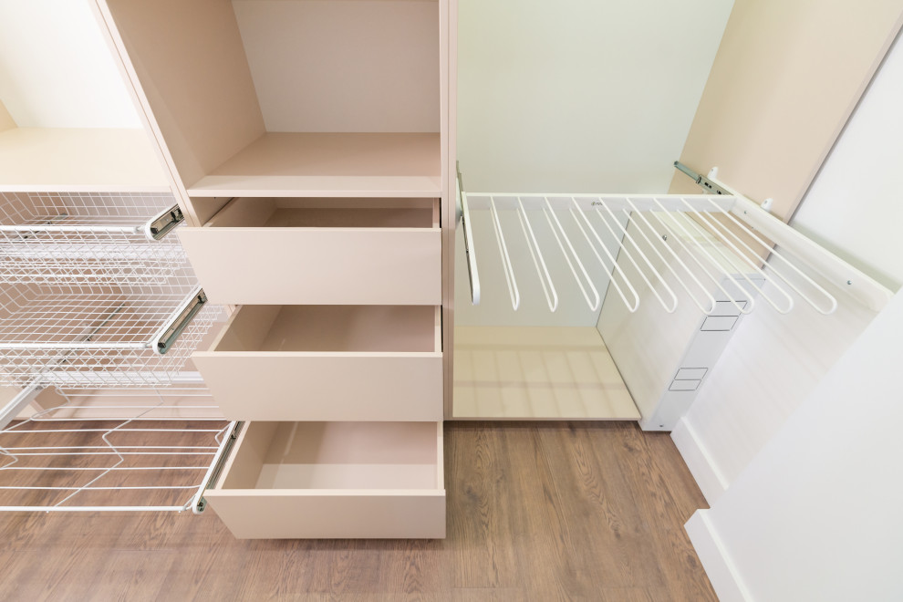 Фотография гардеробной комнаты