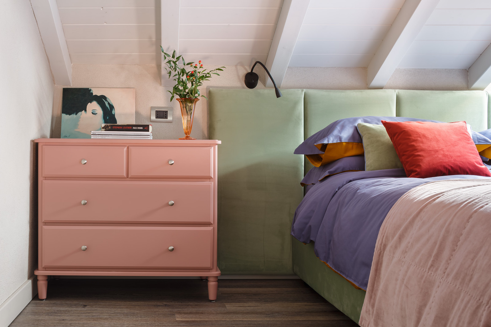 Houzz Италия: Квартира русского дизайнера на озере Комо