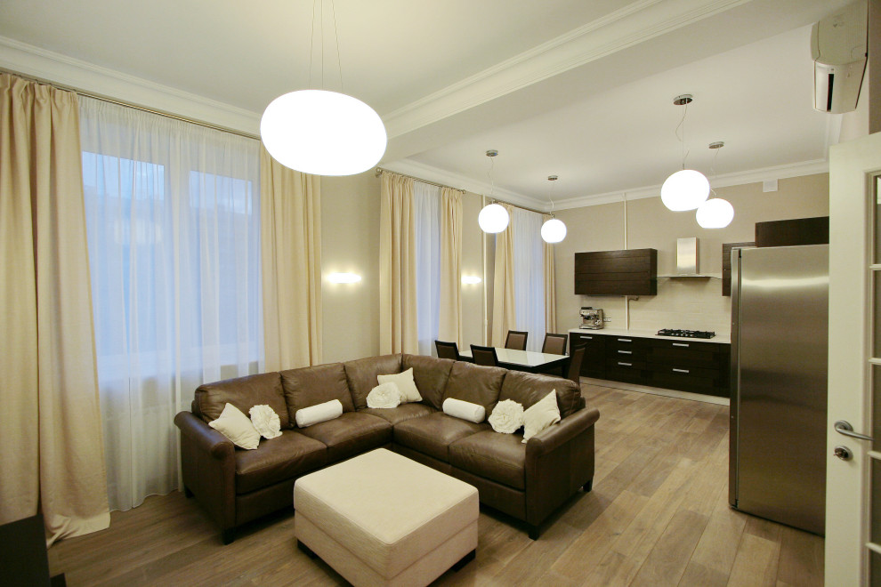 ФРУНЗЕНСКАЯ