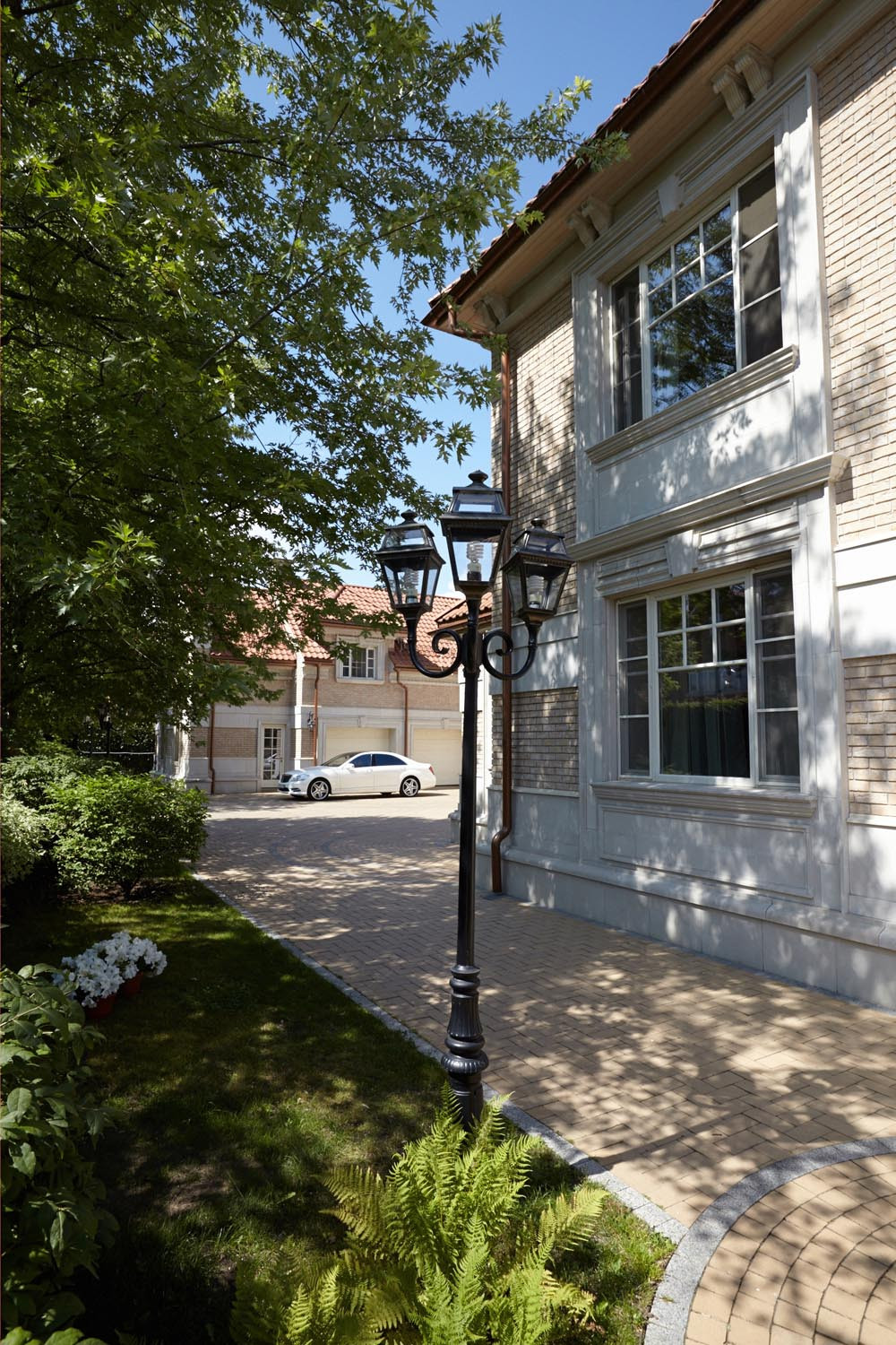 Дом на Киевском шоссе