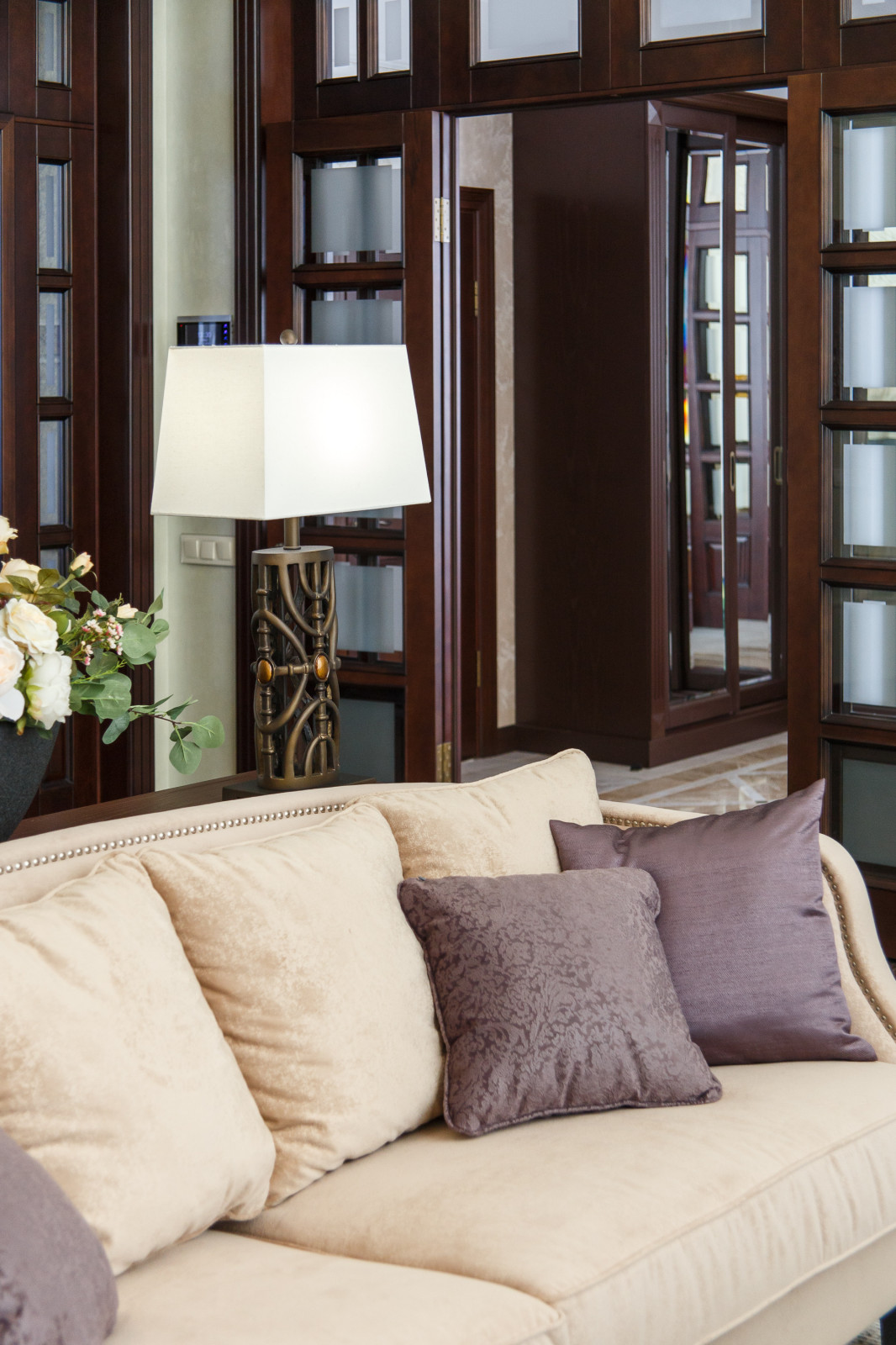 Интерьер загородного дома с двусветным пространством