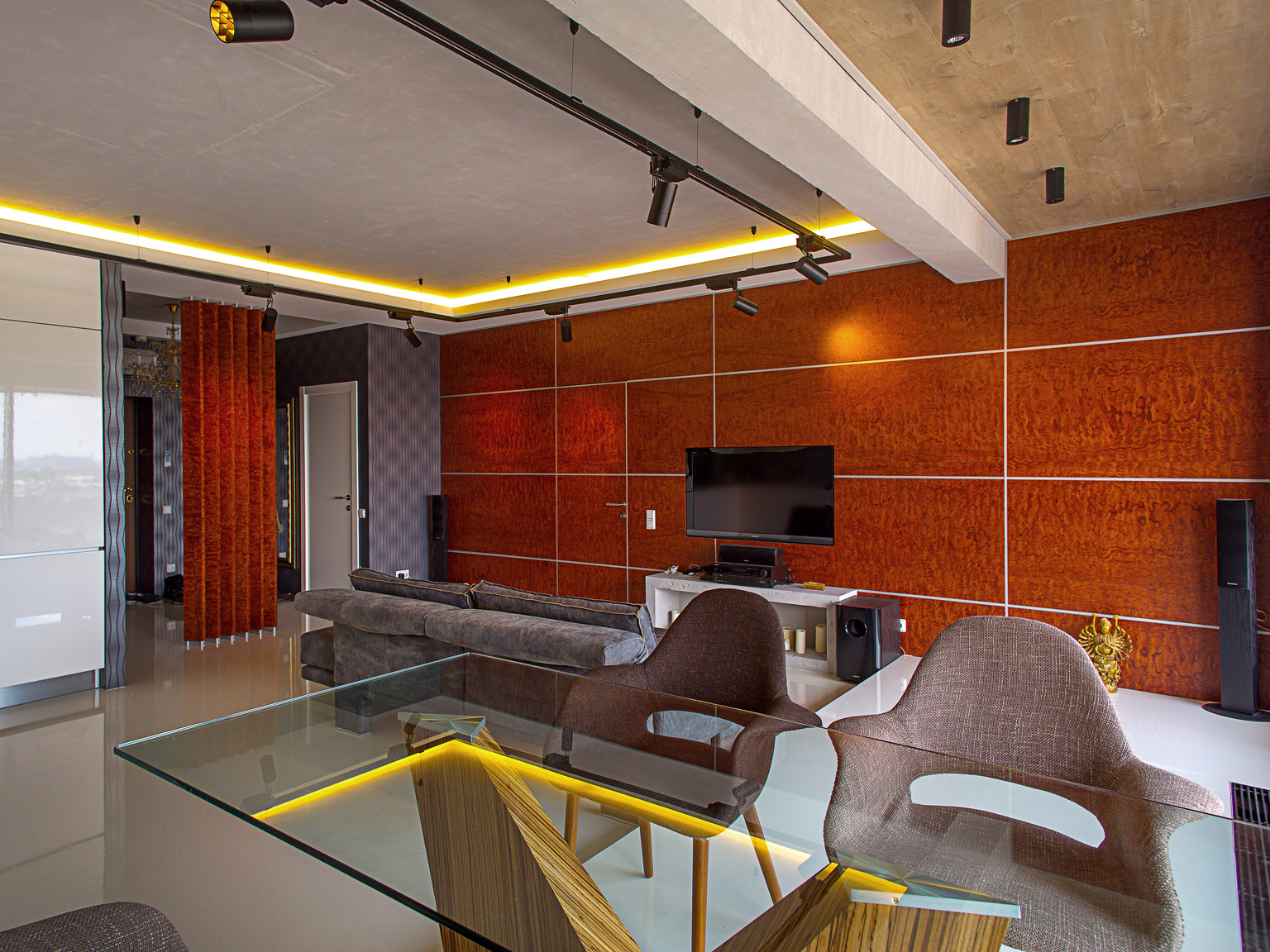 Фоновое изображение профиля Александр Сенчугов