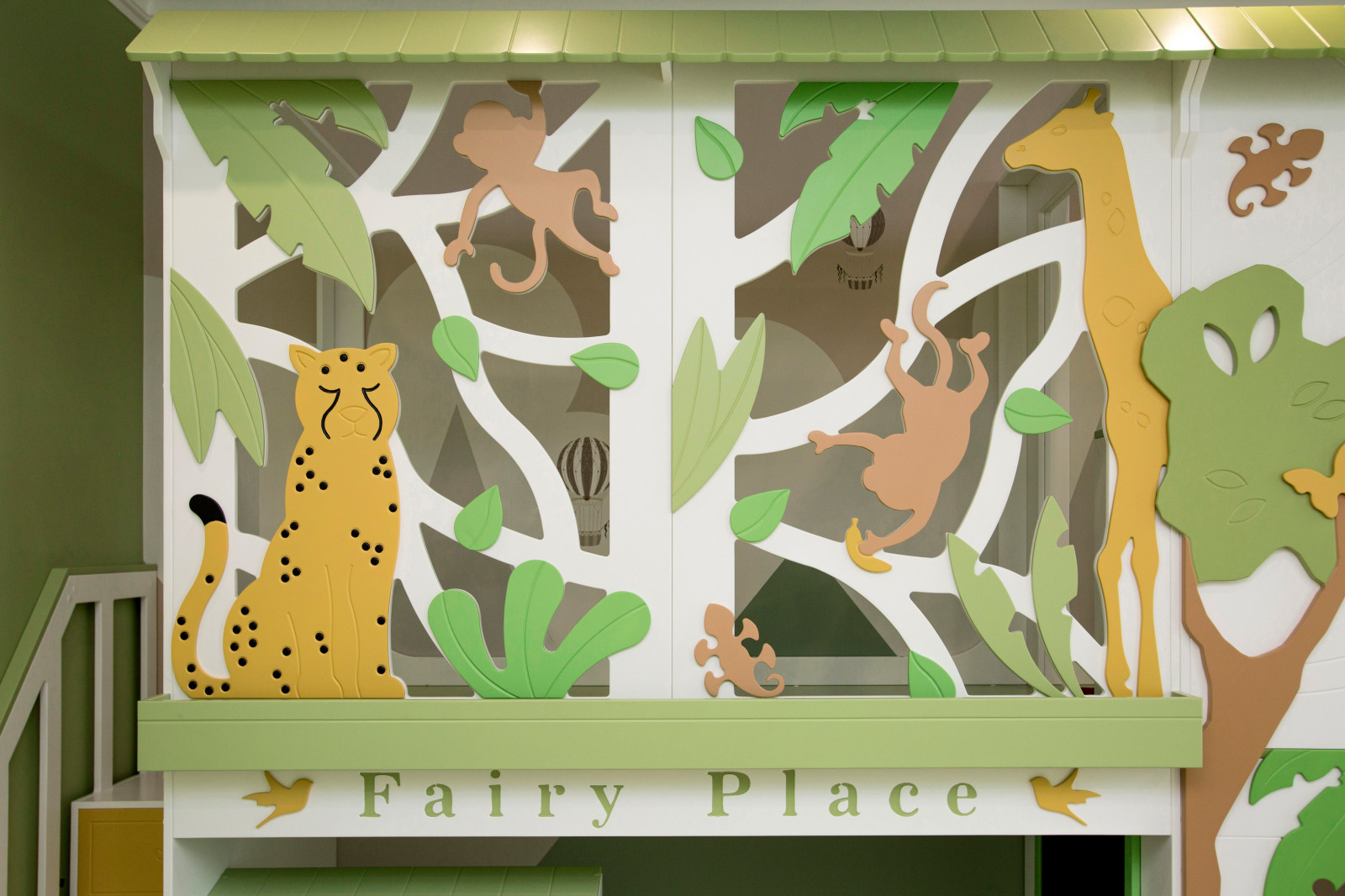 Детская игровая комната в стили джунгли