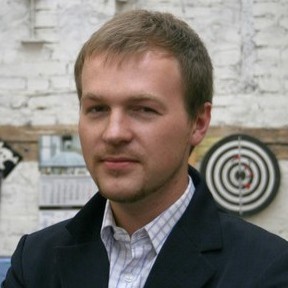 Алексей Петров
