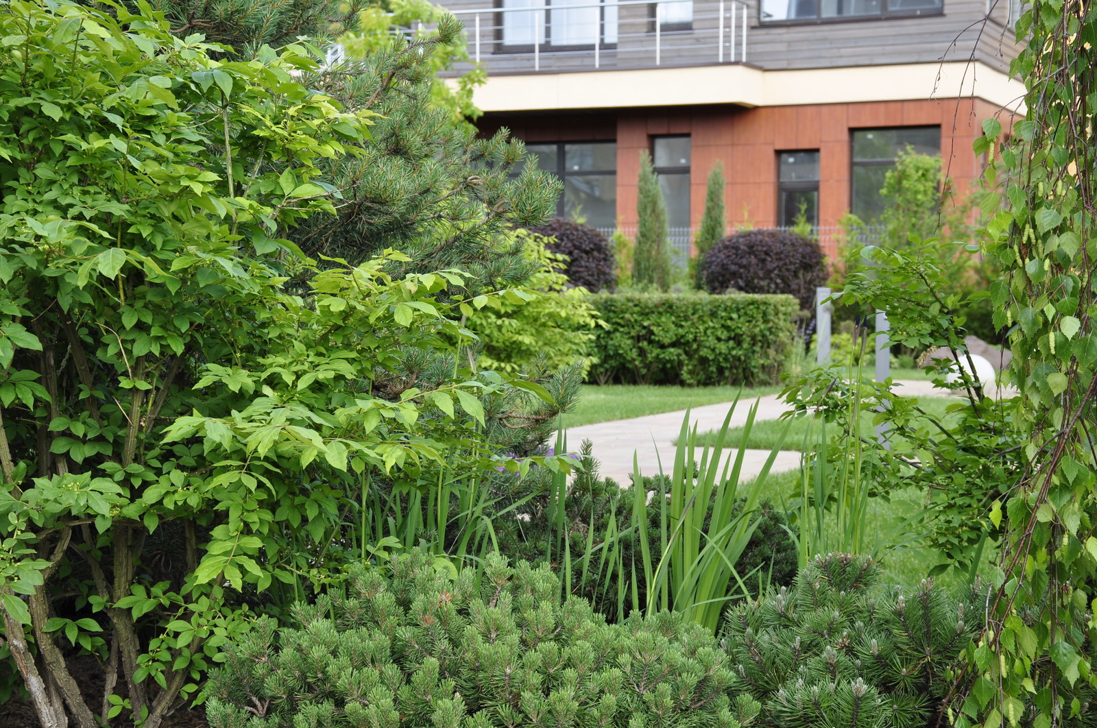 кп "Фортопс" - Профессиональный уход за садом - 100% качество!