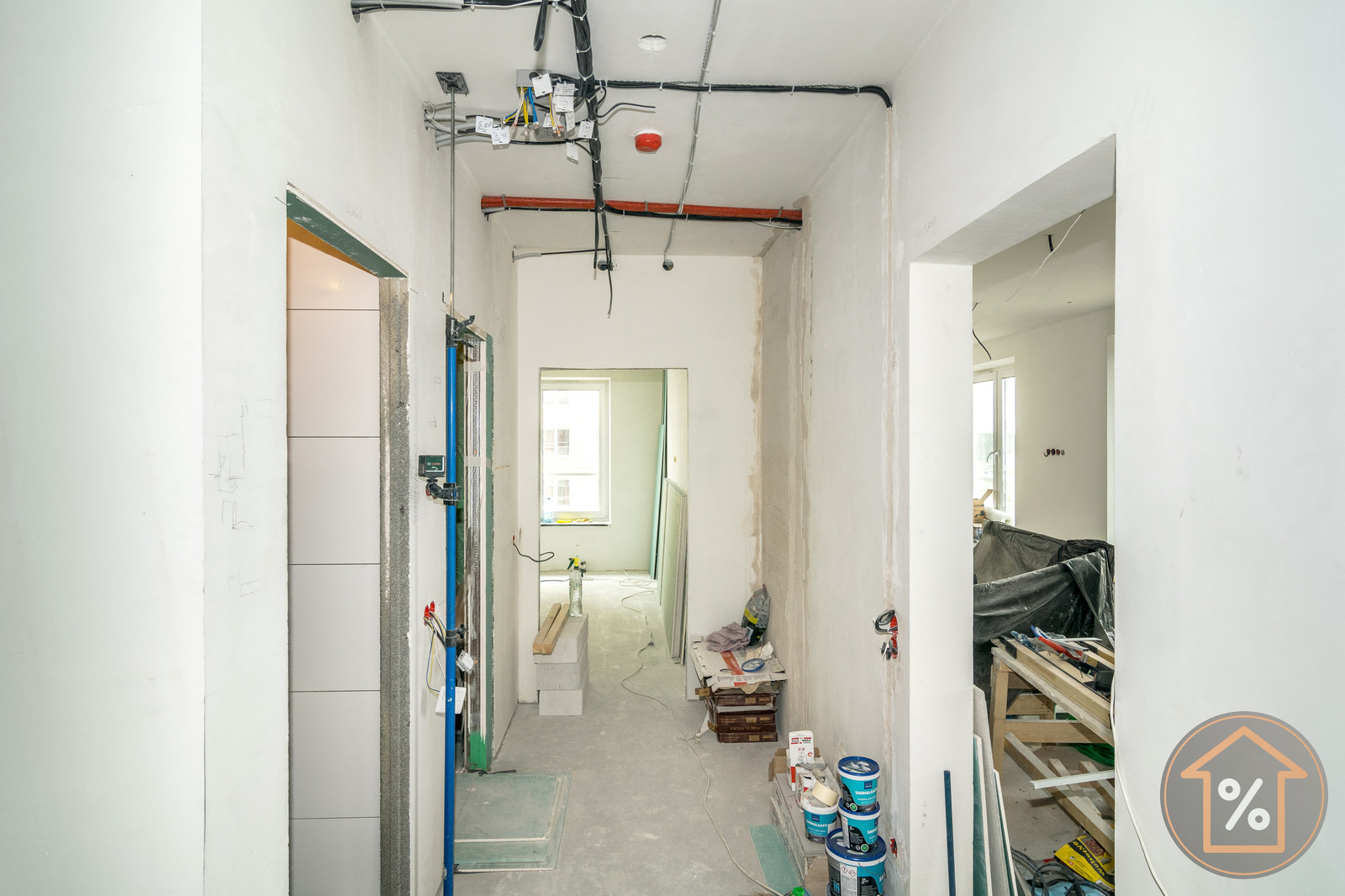 Процесс ремонта квартиры на Суздальском шоссе