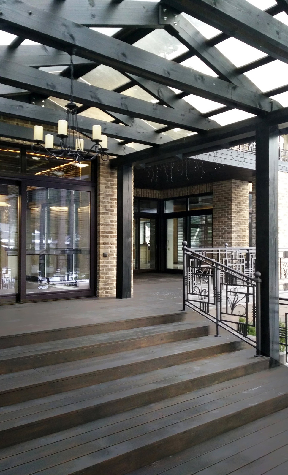 Обложка проекта: House J