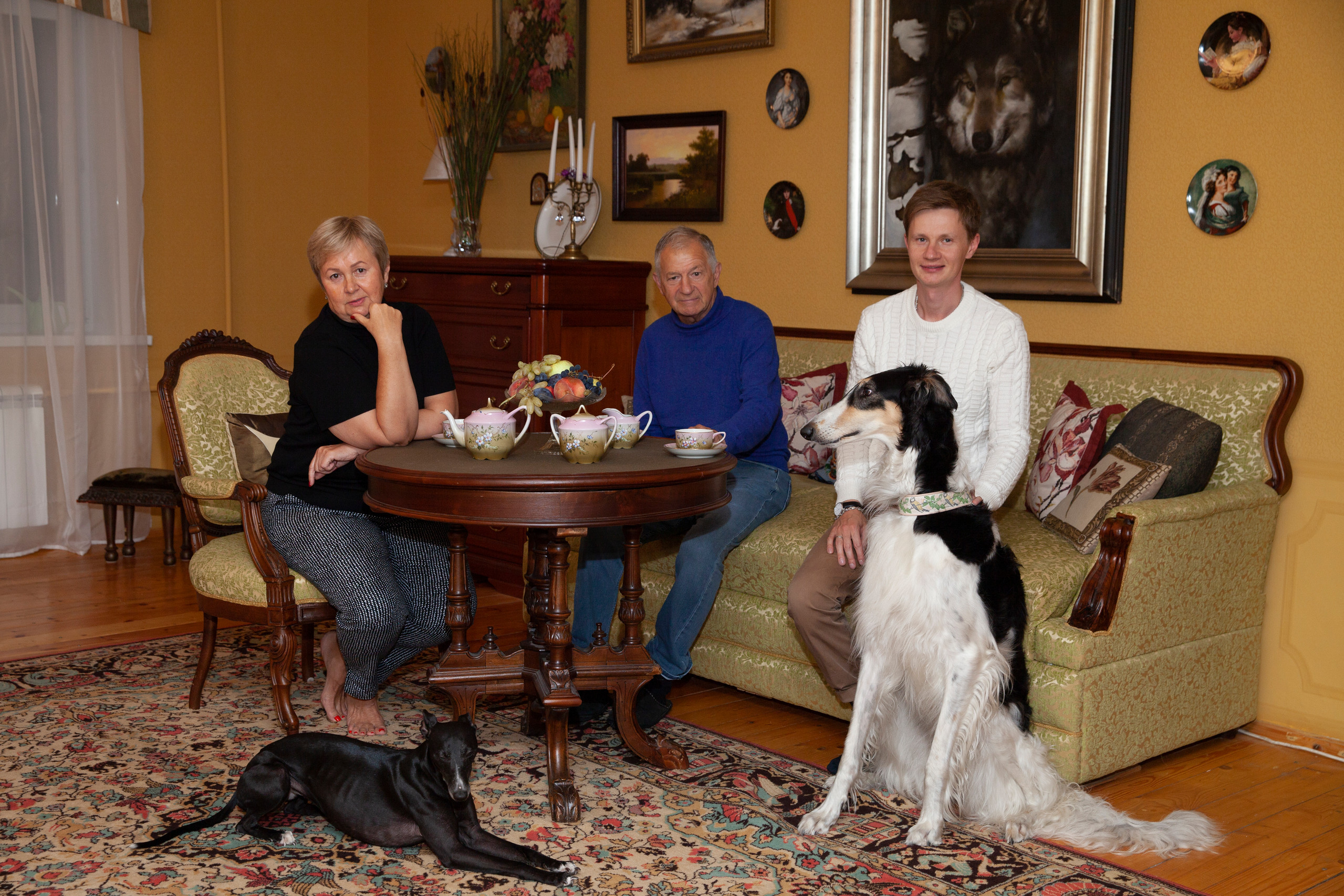 В гостях: У юного ценителя антиквариата — теперь и на даче