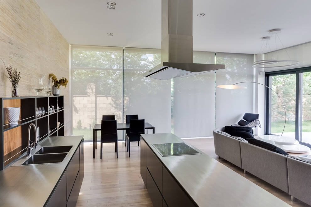 Кухня черного цвета