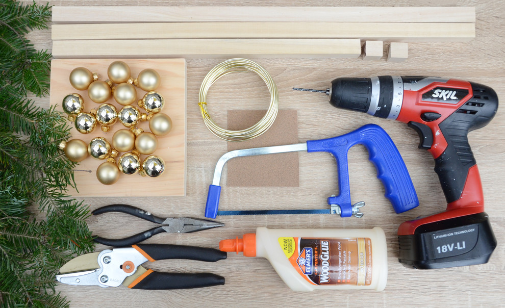 Своими руками: Настольная ёлка из подручных материалов