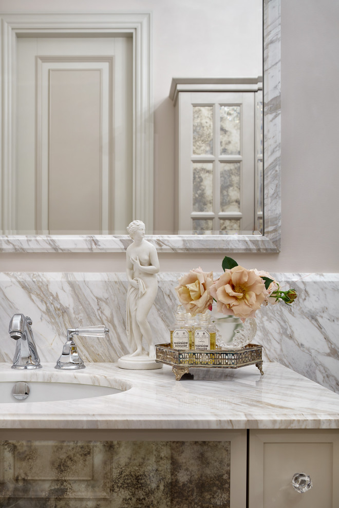 Квартира на Патриарших прудах