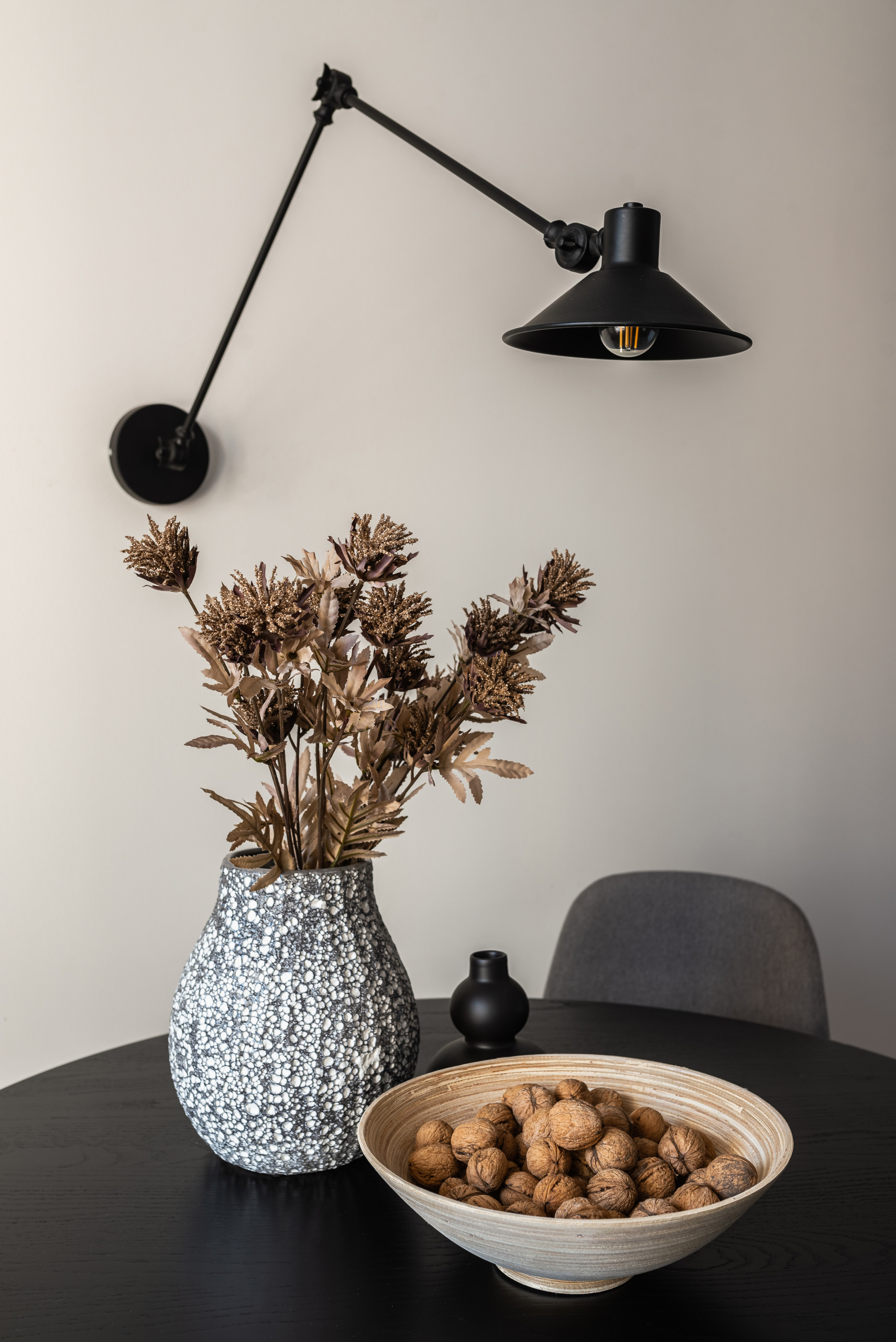 Проект недели: Кухня 12 кв. м. с газовой колонкой [найдите ее]