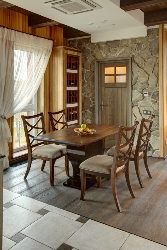 Квартира в стиле  загородного Шале