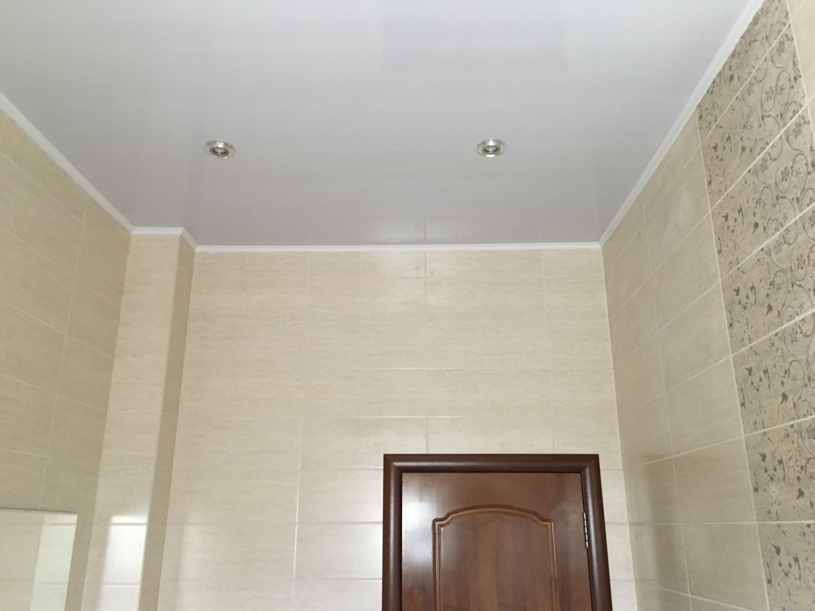 Укладка керамической плитки в ванной