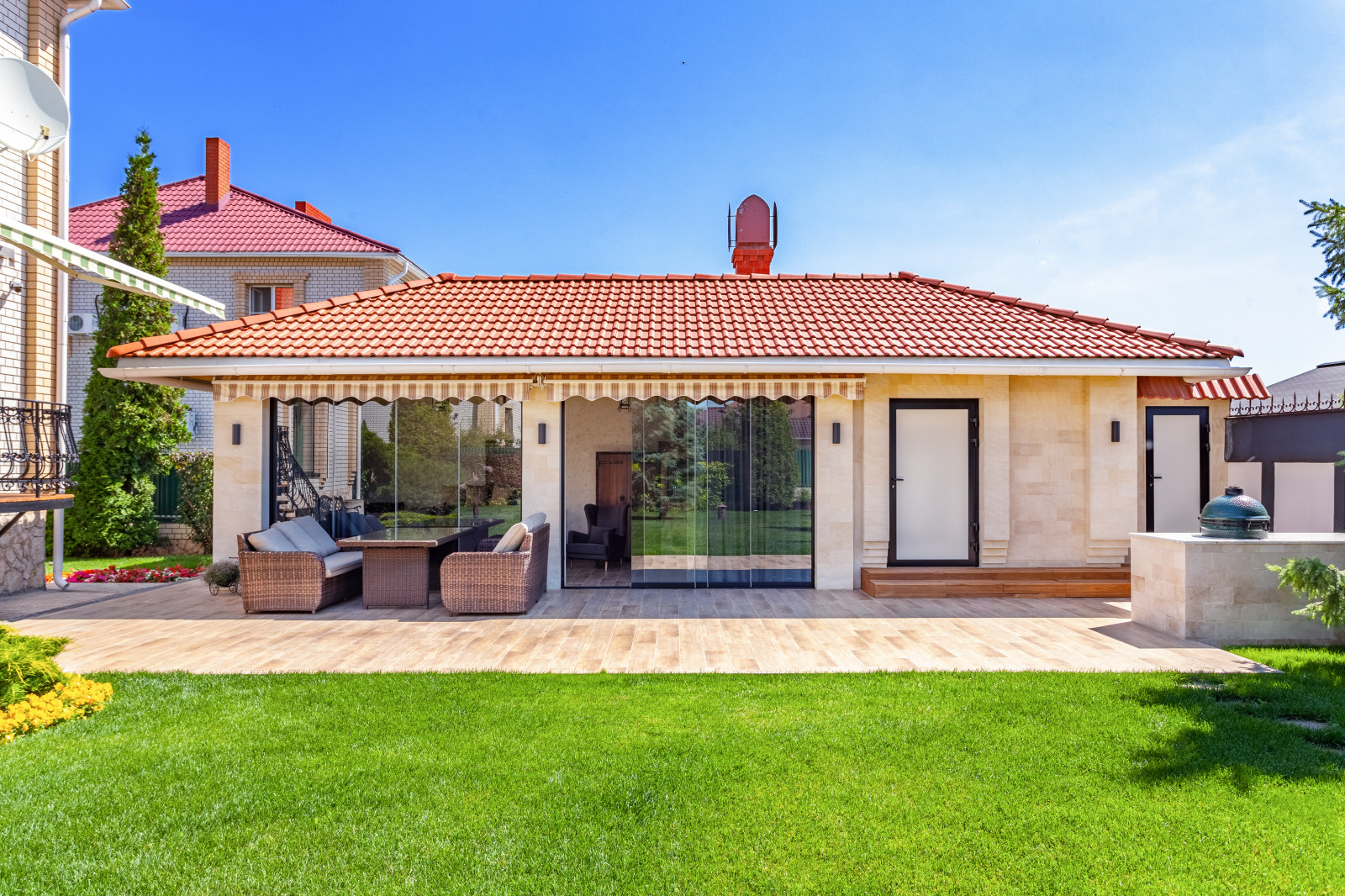 Обложка проекта: Бизнес "АЛЮМСТРОЙ"