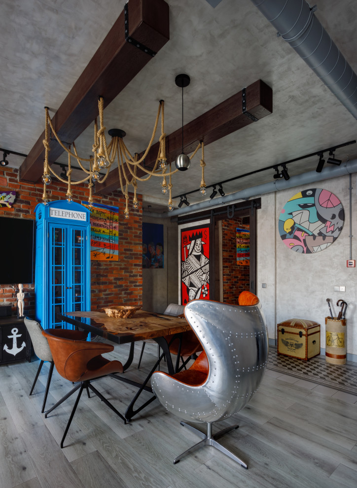 Яркий лофт для ценителя современного искусства