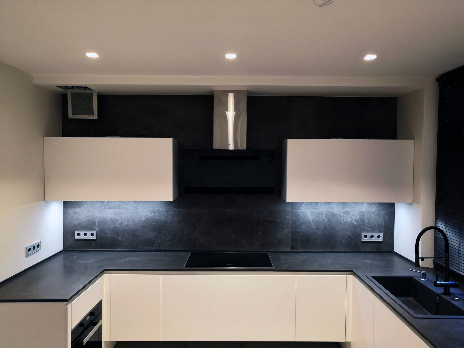 Кухня в частной квартире