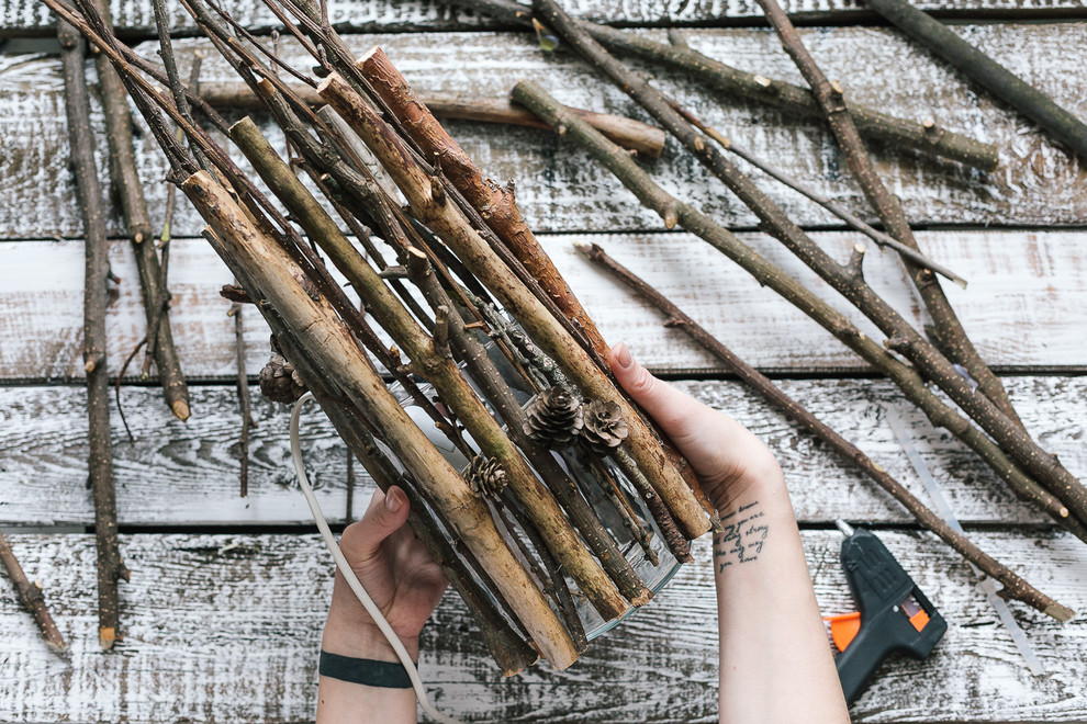 Своими руками: Светильник из веток