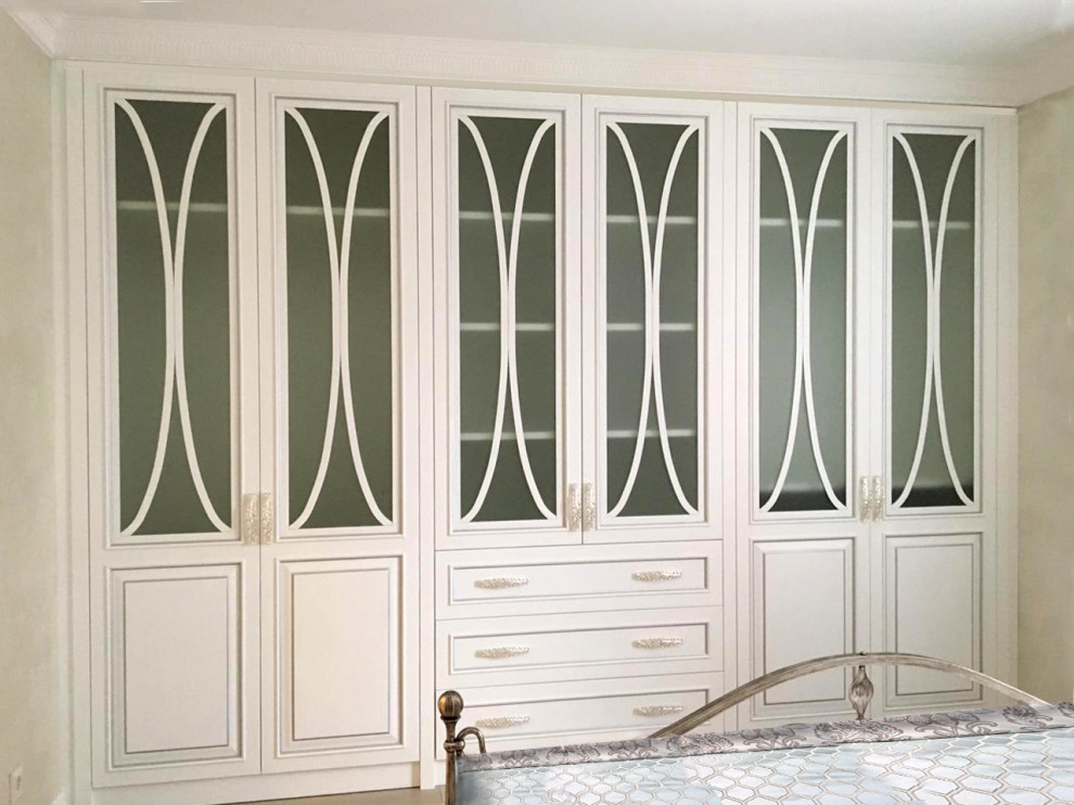 Двухкомнатная квартира в светлых тонах.