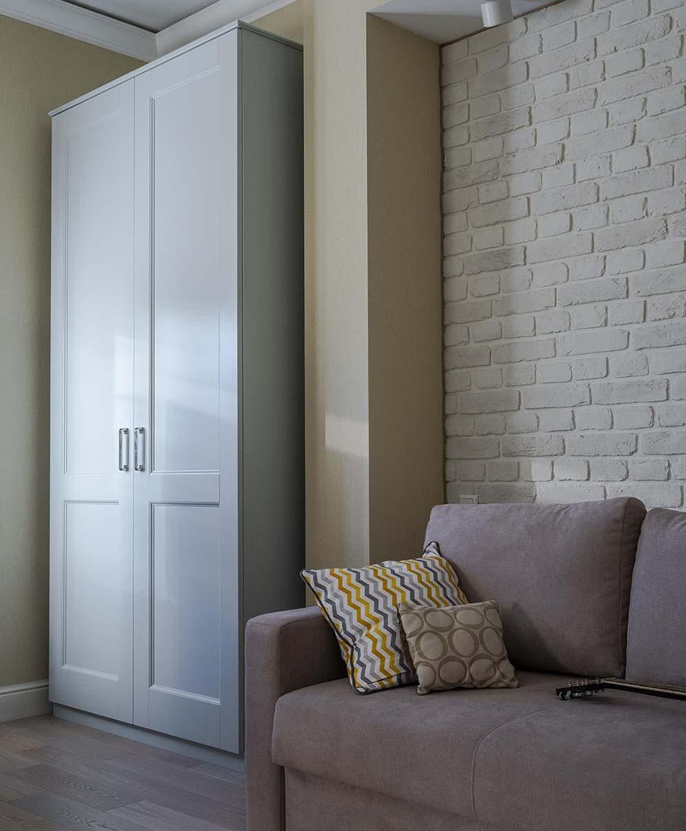 Шкаф из МДФ с отделкой эмалью для детской комнаты