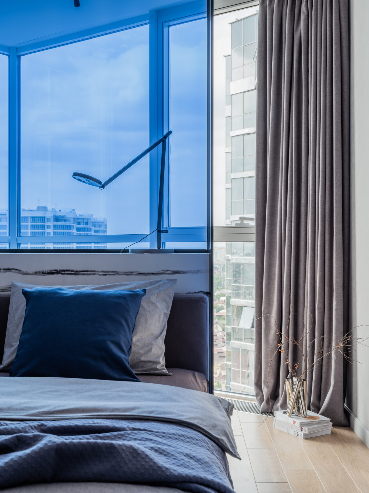 Фото реализованного проекта в современном стиле с яркими акцентами