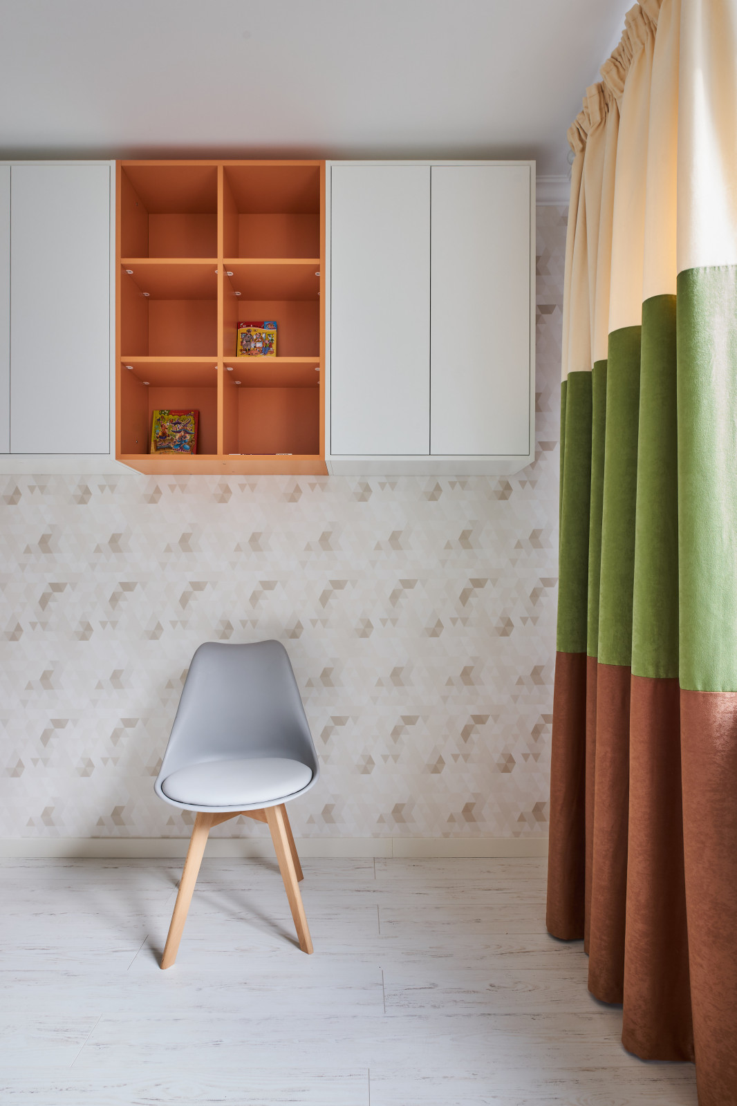 Интерьер трехкомнатной квартиры 83м2 _ ZeLBor