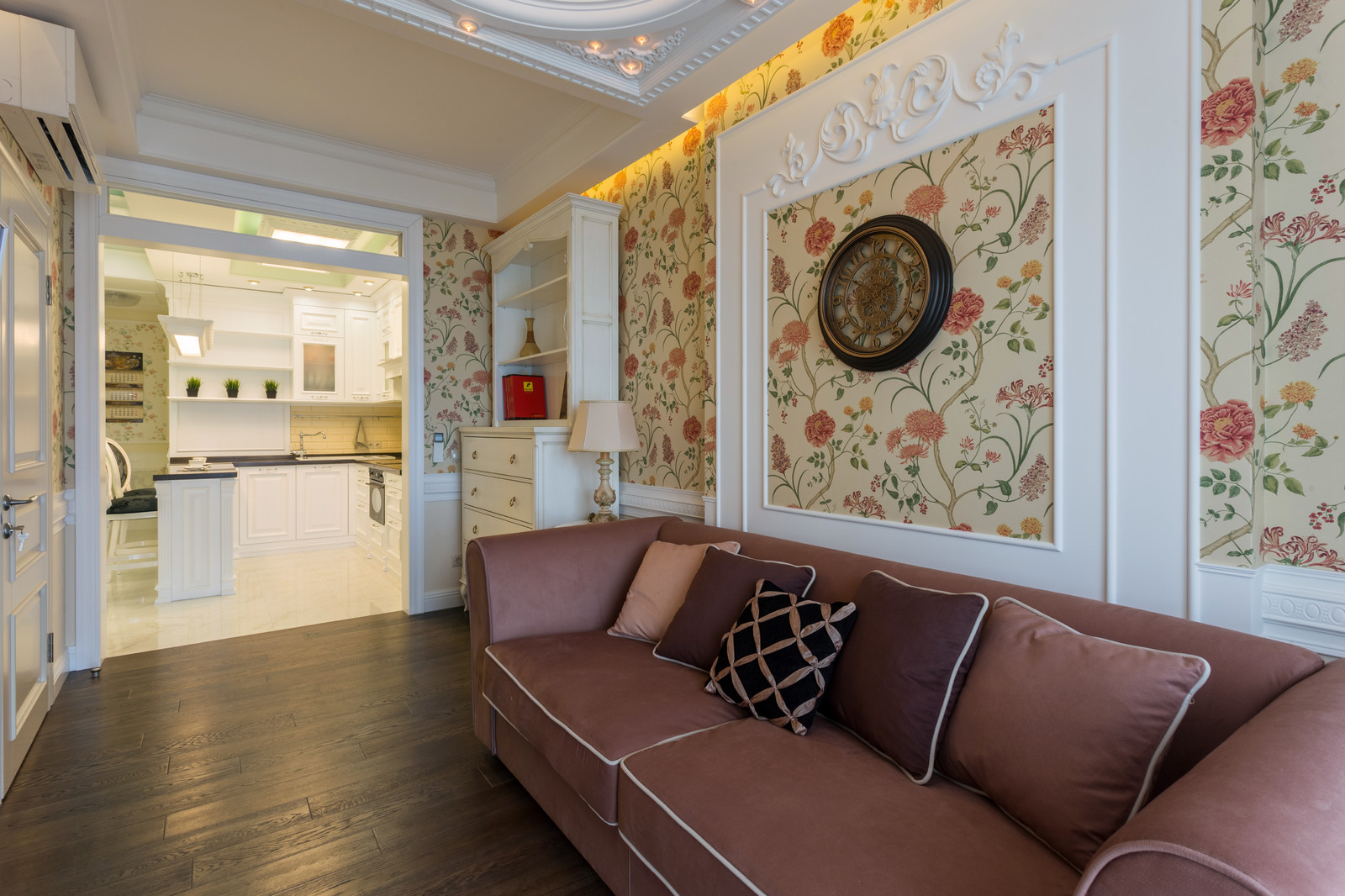 Цветочная поляна