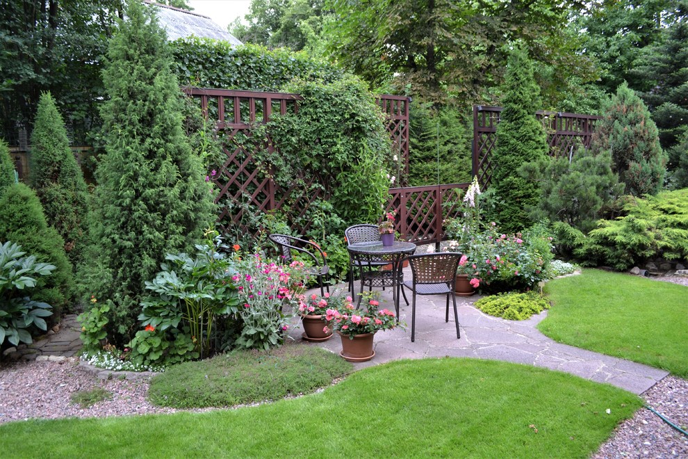 Клуб владельцев частных садов "Цветущая Планета". Сад в лесу и теневые цветники.