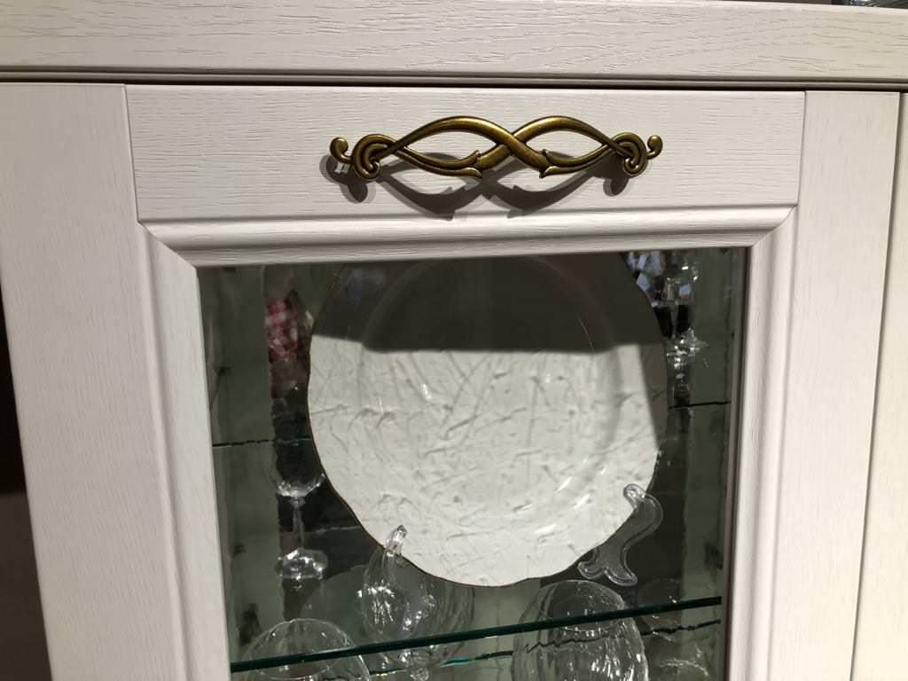 стекло и ручка