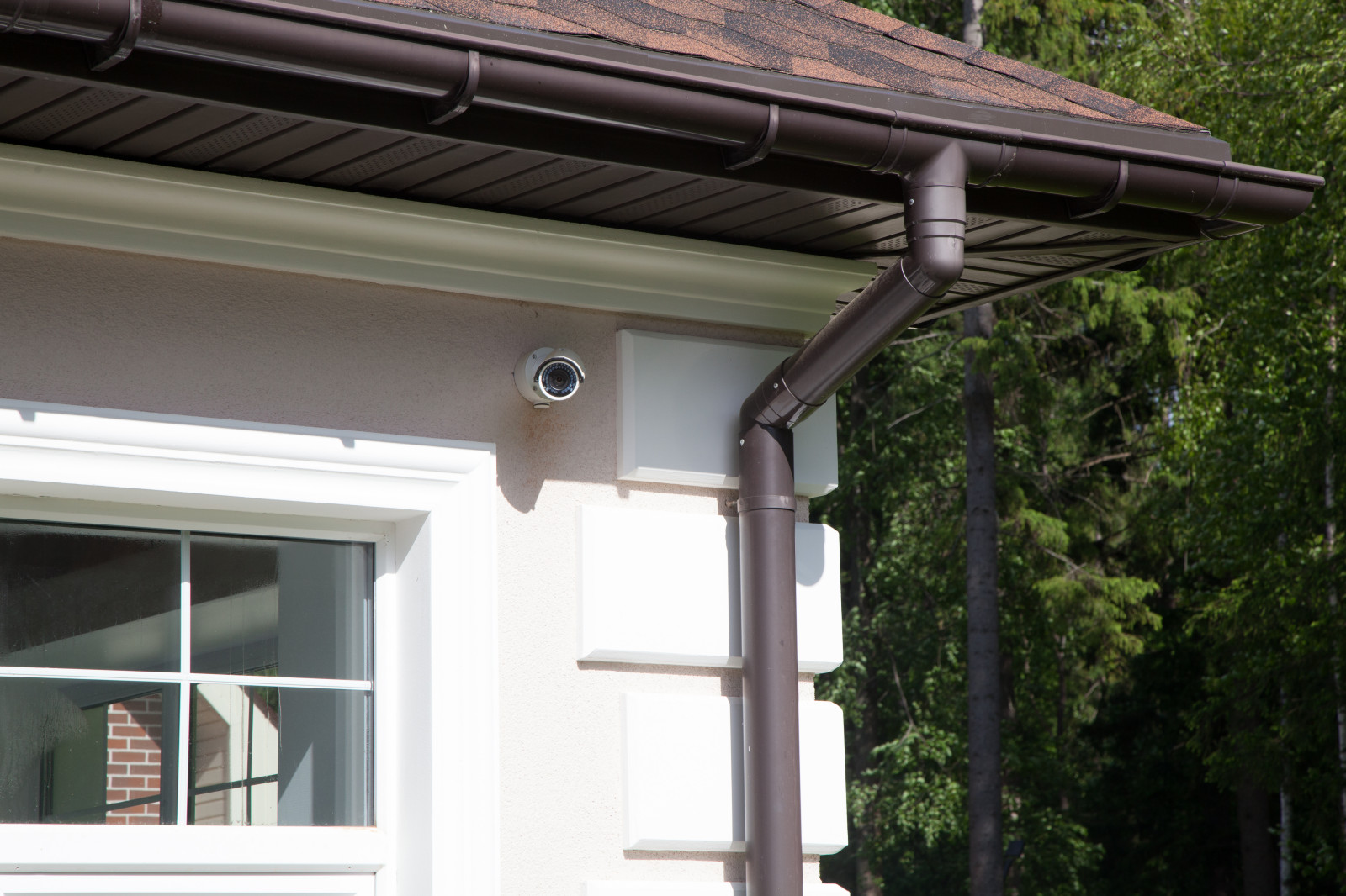 Уличное видеонаблюдение и IP домофон