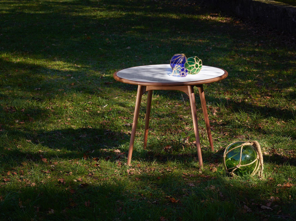 Tejo round center table