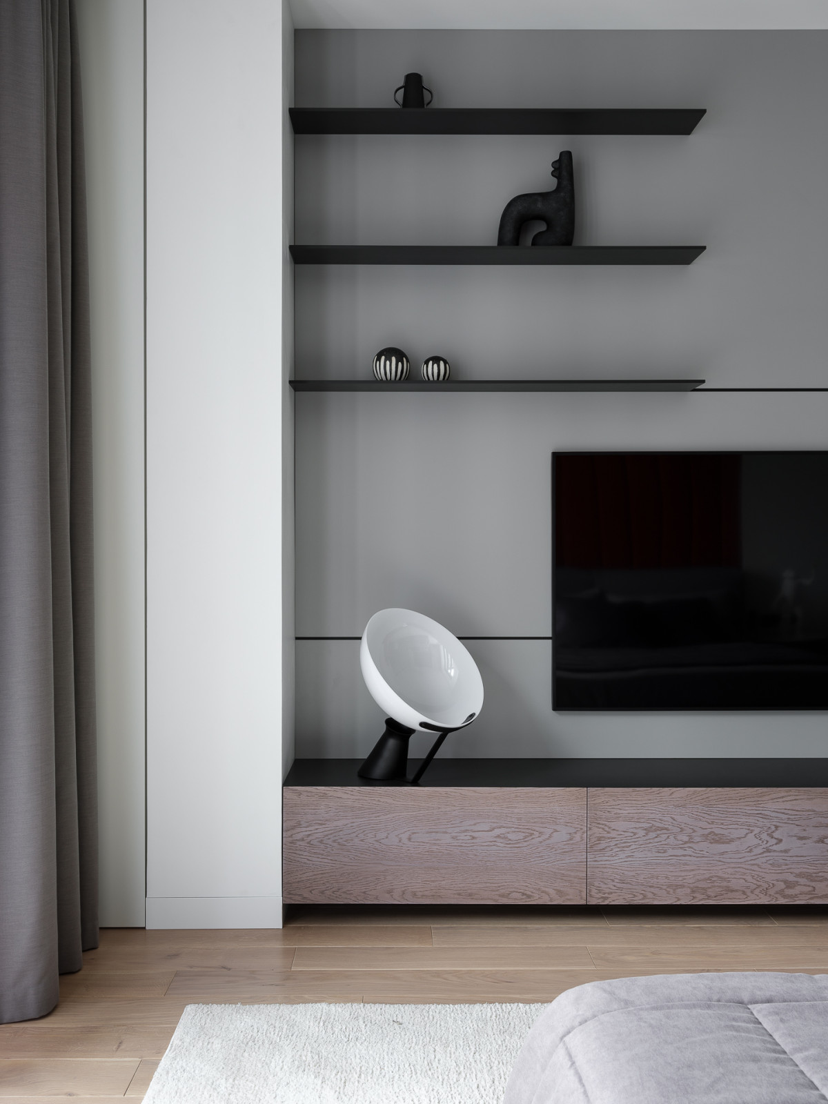 Апартаменты для молодой девушки в 100 м²