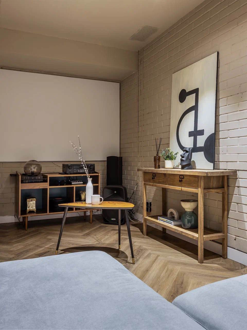 Обложка проекта: ESTRADA