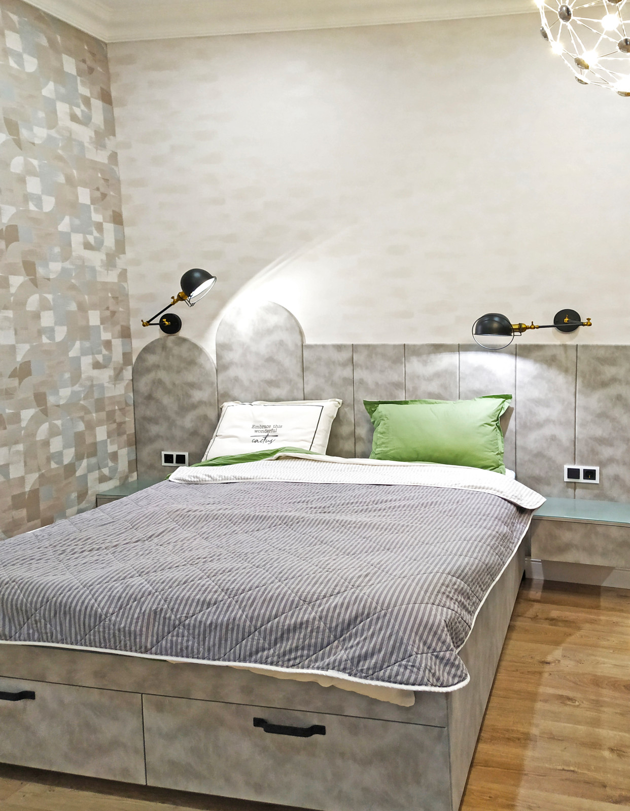 Подростковая комната с элементами лофта