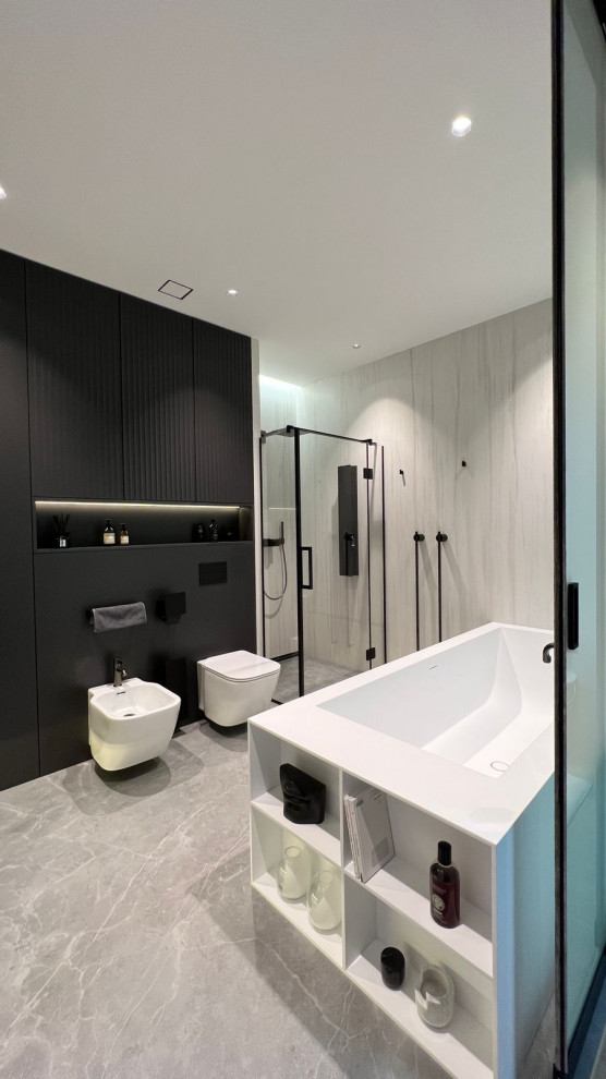 Фотосессия  - двери, мебель и перегородки в московской квартире