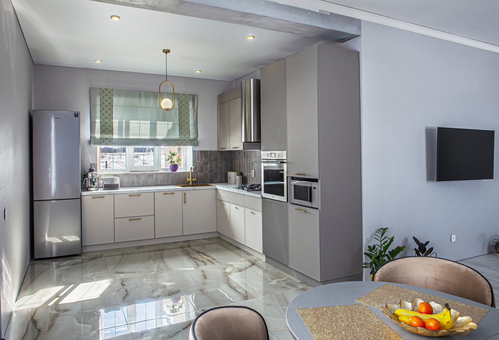 Обложка проекта: Кухня в коттеджном поселке "Новая Сергеевка"