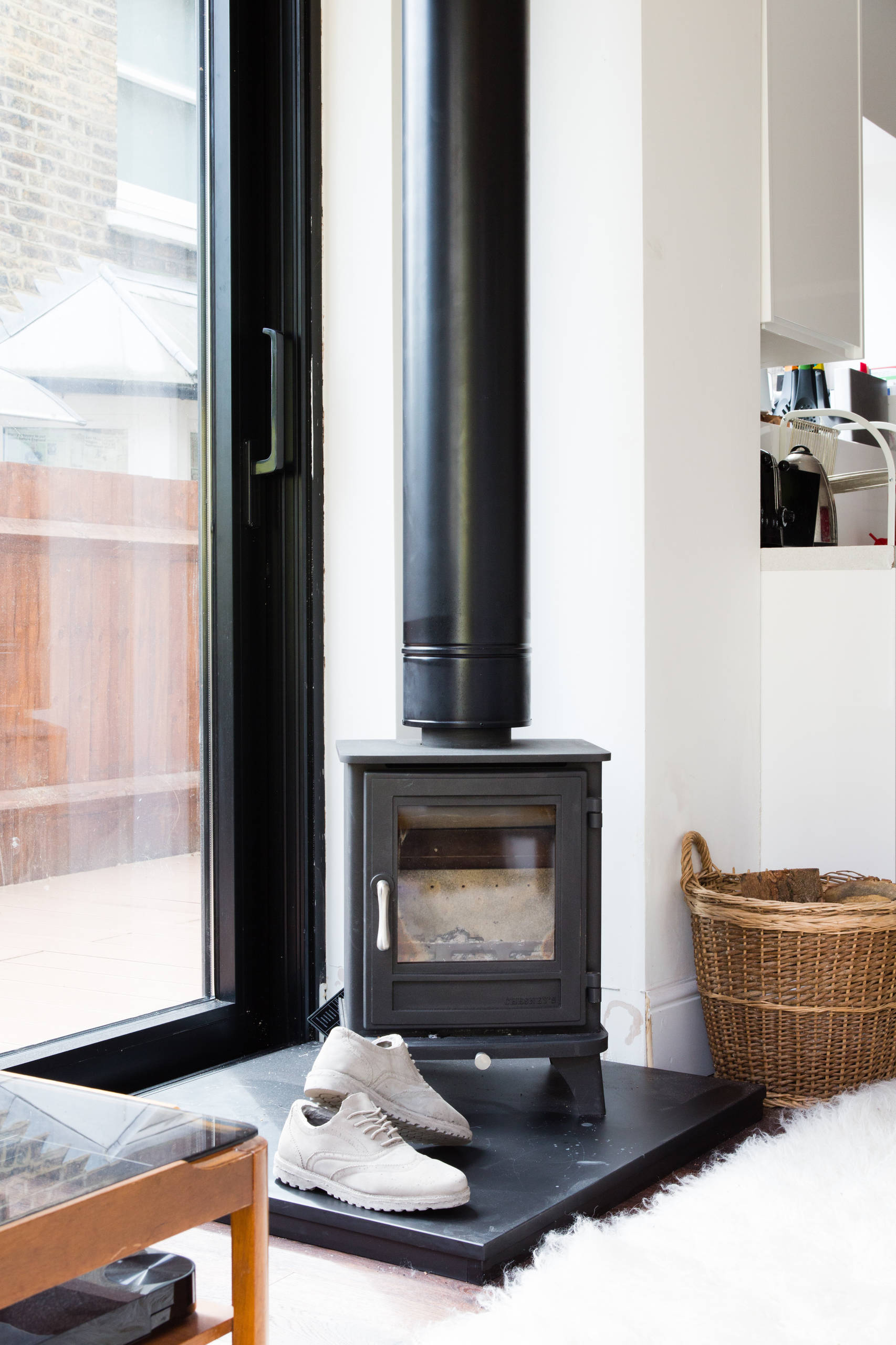 Houzz Британия: Винтаж и Мондриан в лондонской квартире